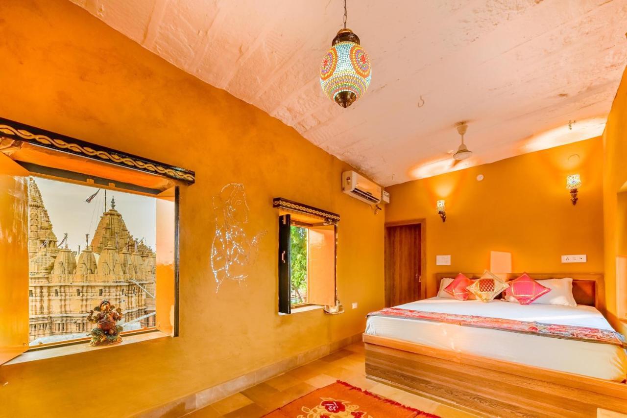 Mud Mirror Guesthouse Jaisalmer Extérieur photo