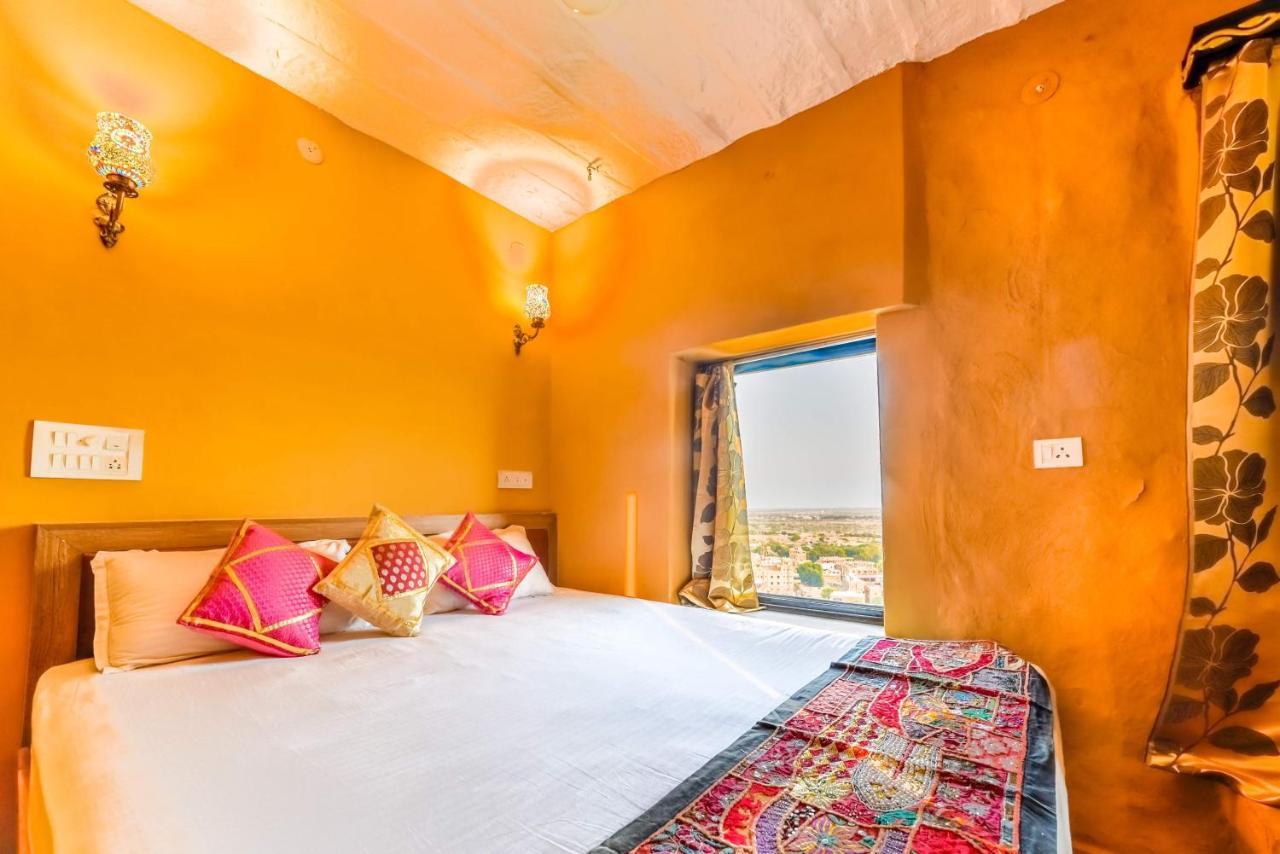 Mud Mirror Guesthouse Jaisalmer Extérieur photo