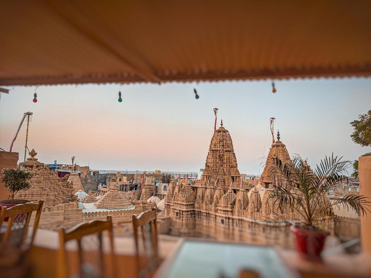 Mud Mirror Guesthouse Jaisalmer Extérieur photo