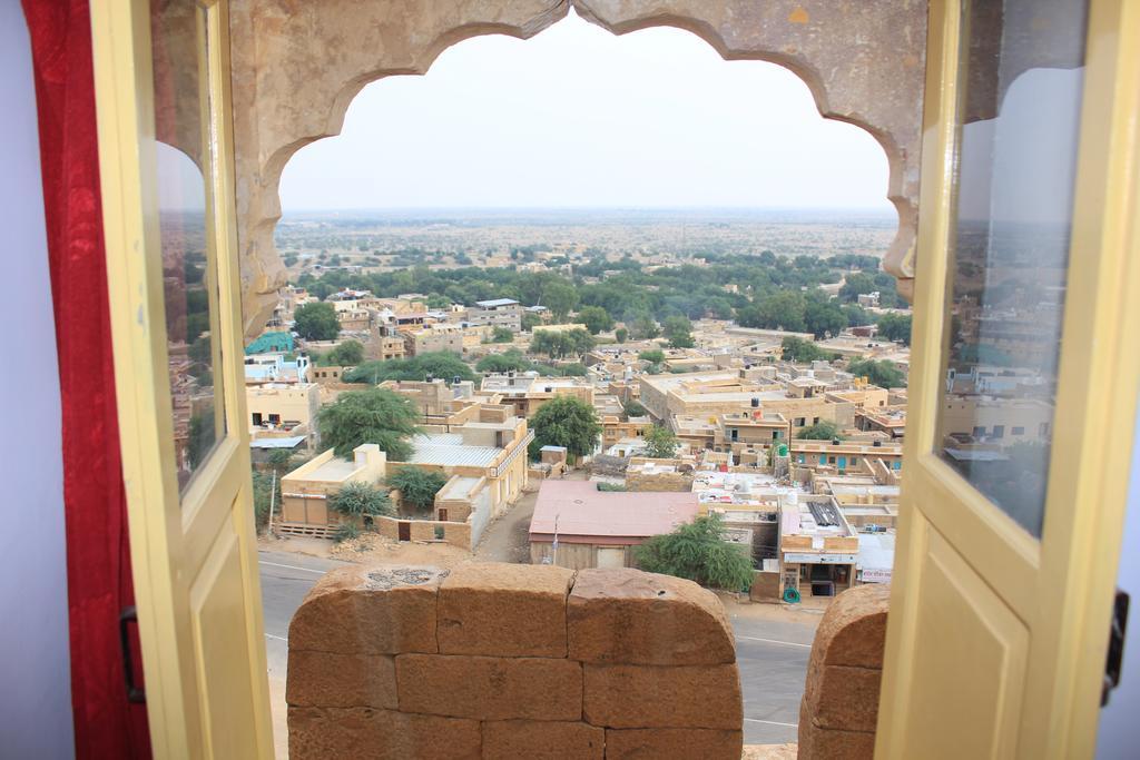 Mud Mirror Guesthouse Jaisalmer Extérieur photo