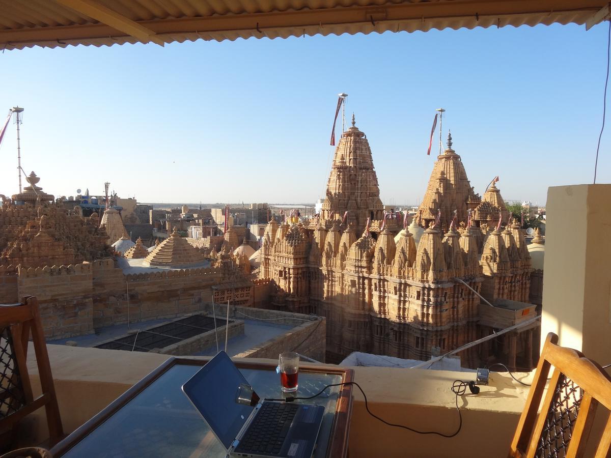 Mud Mirror Guesthouse Jaisalmer Extérieur photo