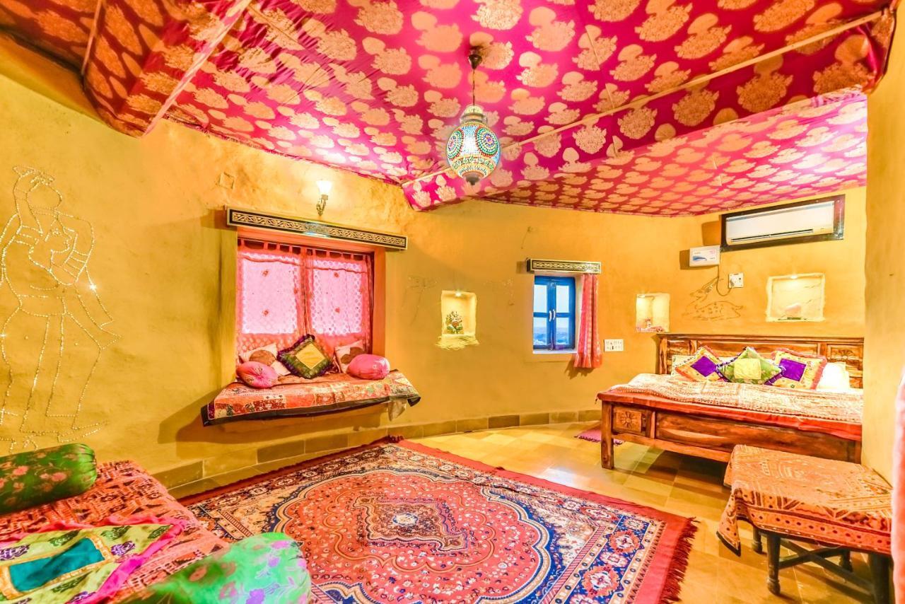 Mud Mirror Guesthouse Jaisalmer Extérieur photo